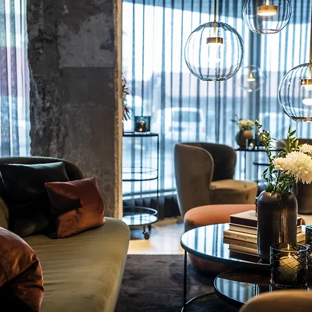 Eilert Smith 4* Stavanger